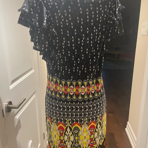 Black summer dress with red, white and yellow motifs. - Picture 6 of 7